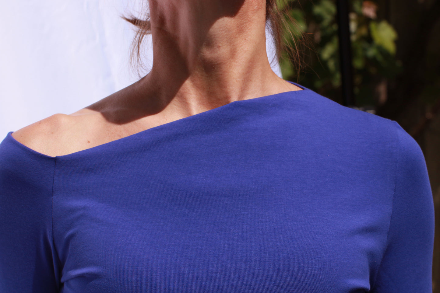 Asymmetrisches One-Shoulder-Shirt Divya