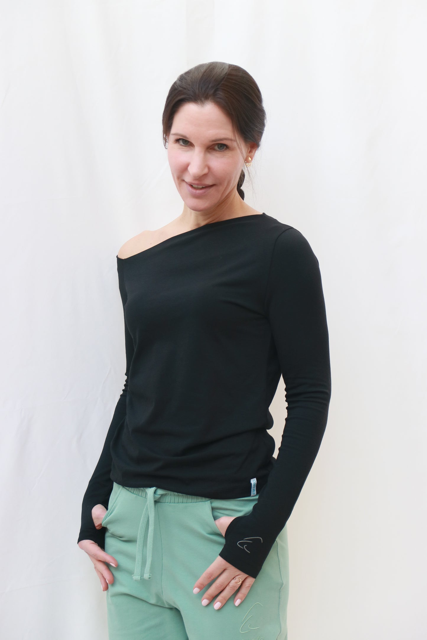 Asymmetrisches One-Shoulder-Shirt Divya