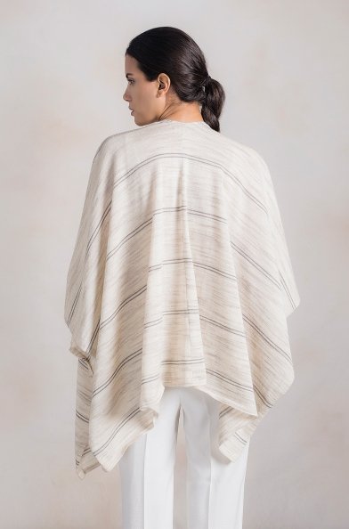 KUNA Alpaka Strickponcho RAMAGE für Damen