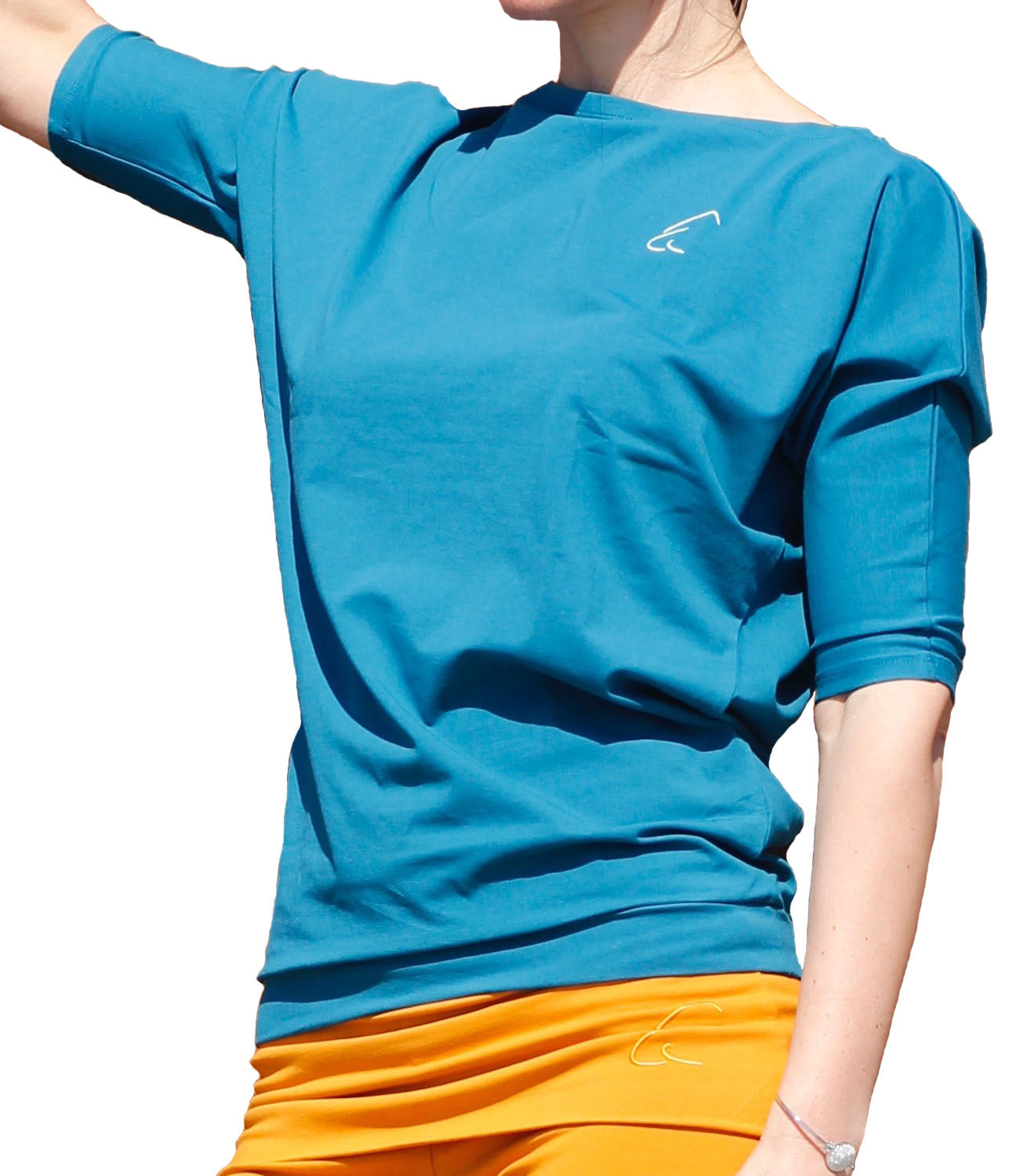 Yoga V-Shirt Farishta in organic cotton